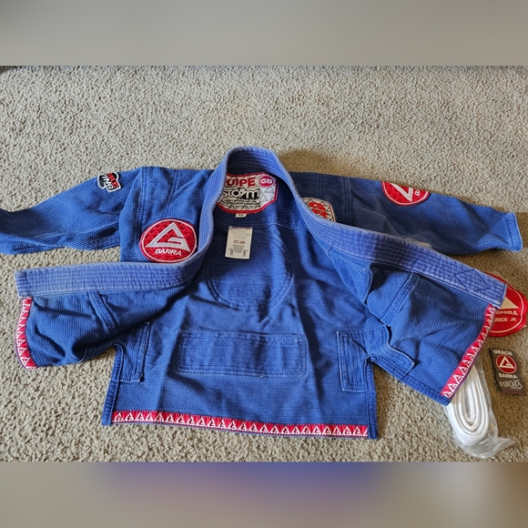 Gracie Barra Youth Y2 Brazilian Jujitsu Jacket Gi Blazer with Belt and Patches - Picture 10 of 12